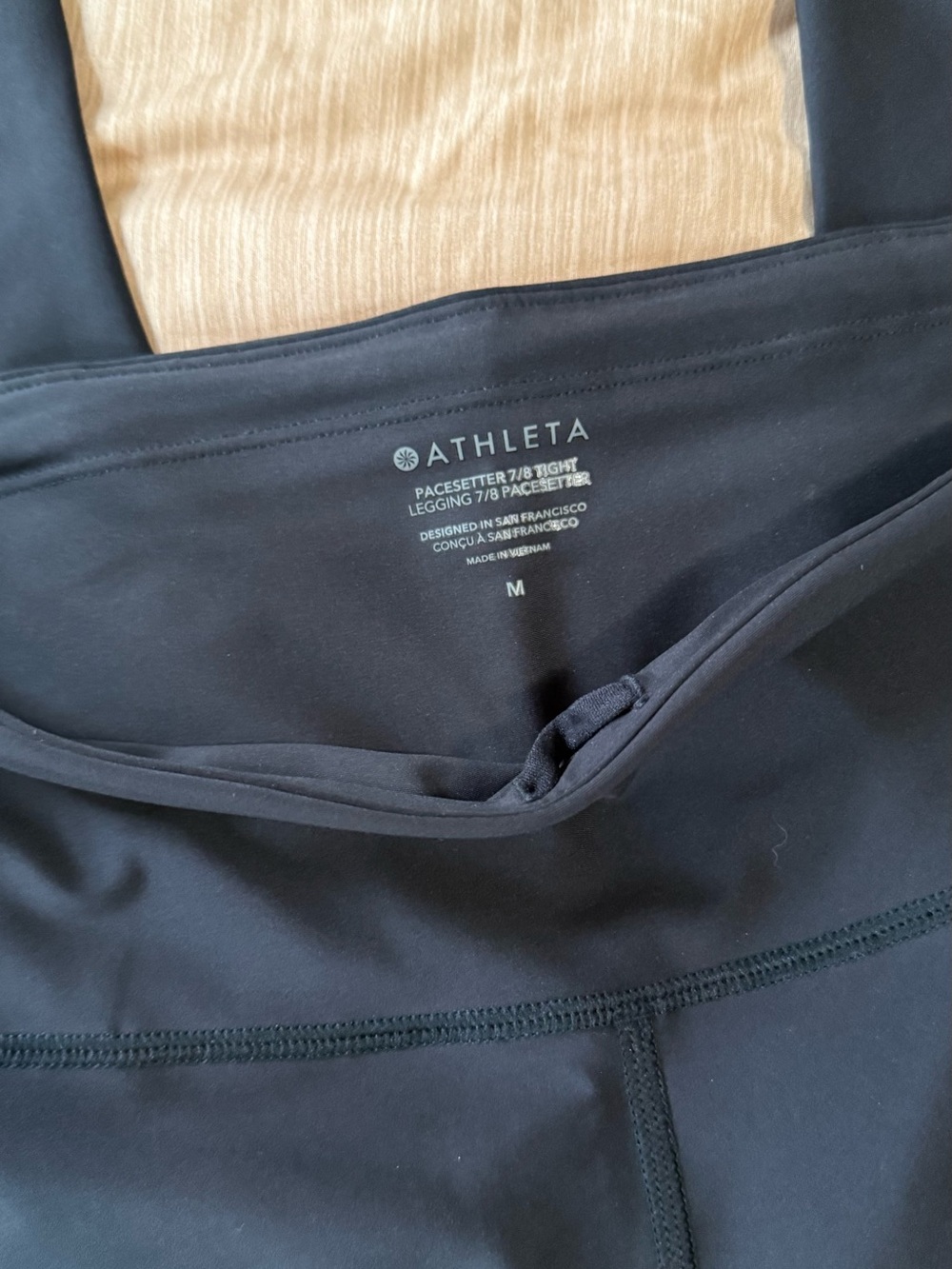 Athleta performance leggings - M - Picture 2 of 4